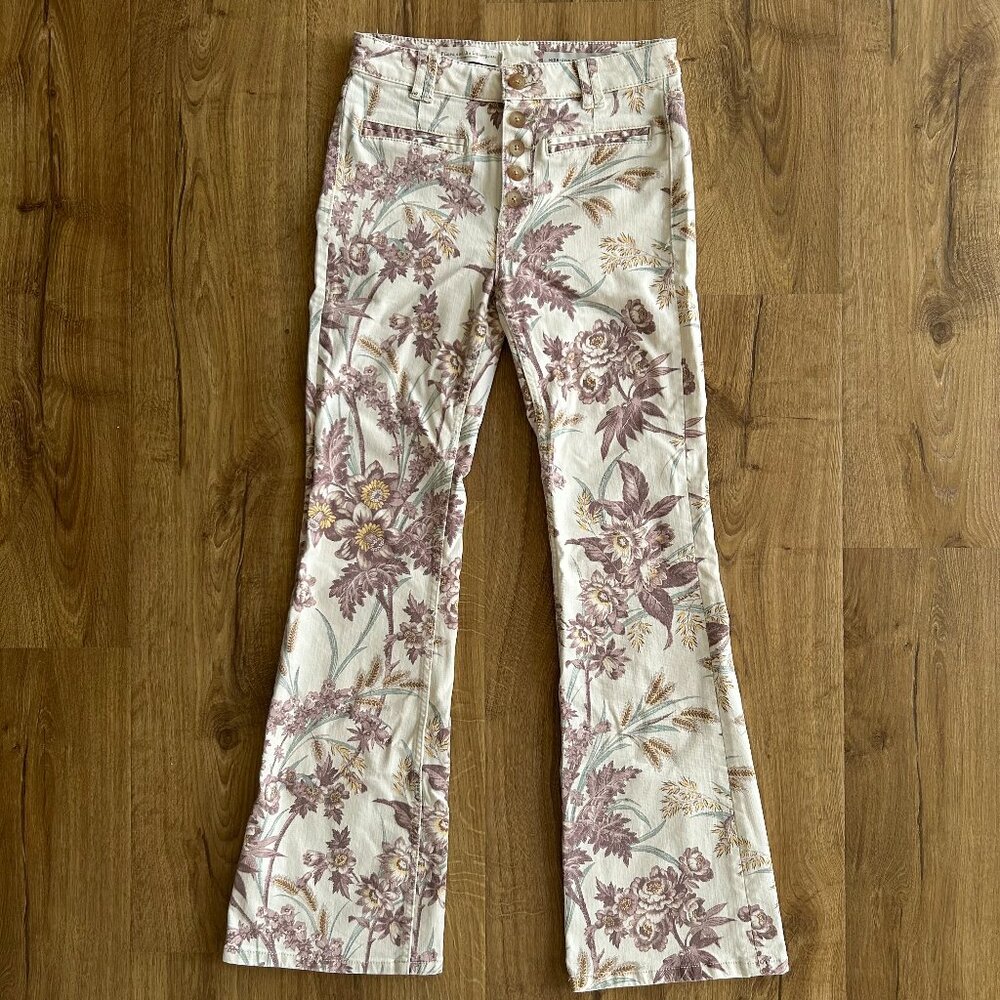 Anthropologie Vintage Style High Waisted Button Fly Bootcut Jeans Size 26